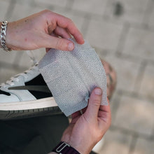 Load image into Gallery viewer, EVERFRESH Sneaker Wipes (Pack of 10)
