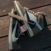 Load image into Gallery viewer, Reviver Dry Suede Kit